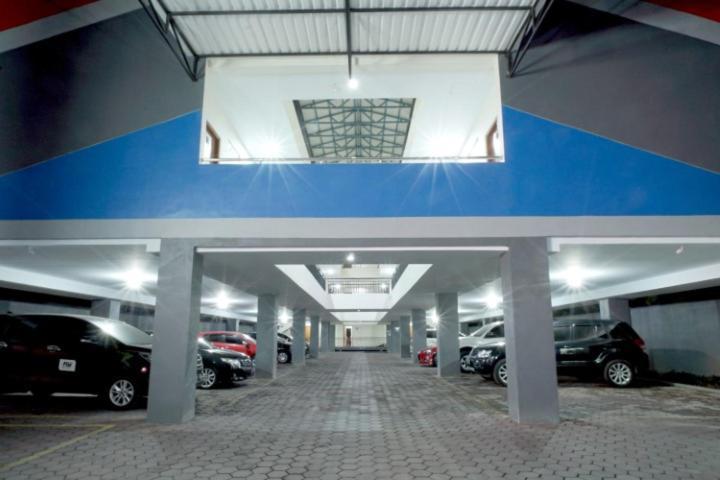 Dparagon Seturan 4 Maguwo Exterior photo